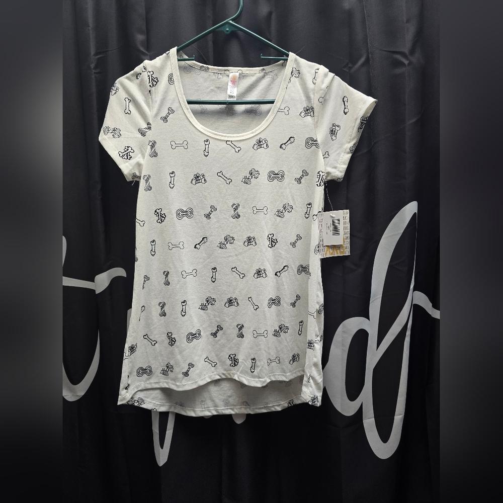 Lularoe classic t shirt